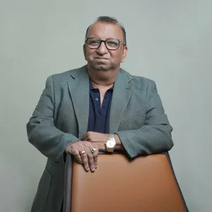 GIRISH-GURNANI-CEO-Global-Business-Head